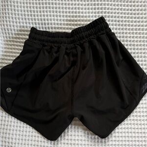 Lululemon Hotty Hots - size 0 - “4 inch LR